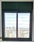 סורג שקוף לחלון בגובה עד 143 סמ וברוחב עד 80 סמ