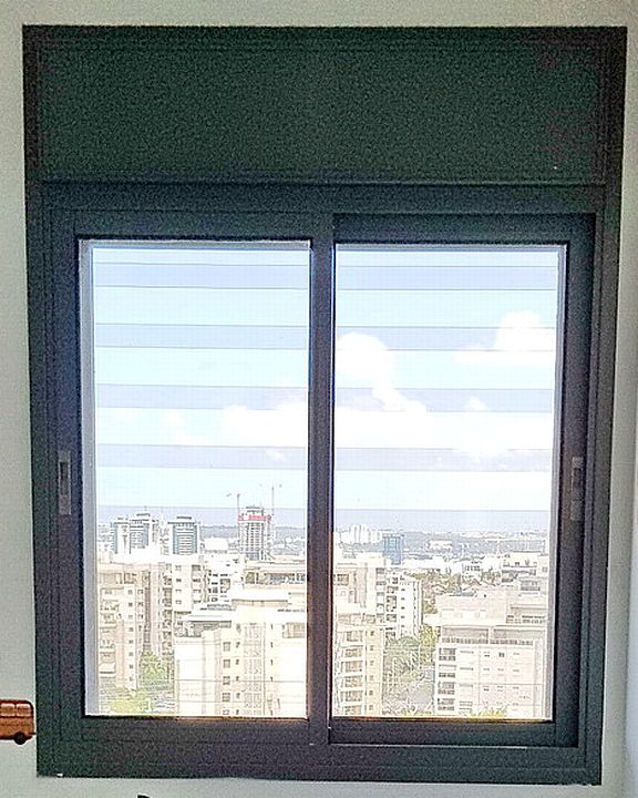 סורג שקוף לחלון בגובה עד 103 סמ וברוחב עד 110 סמ